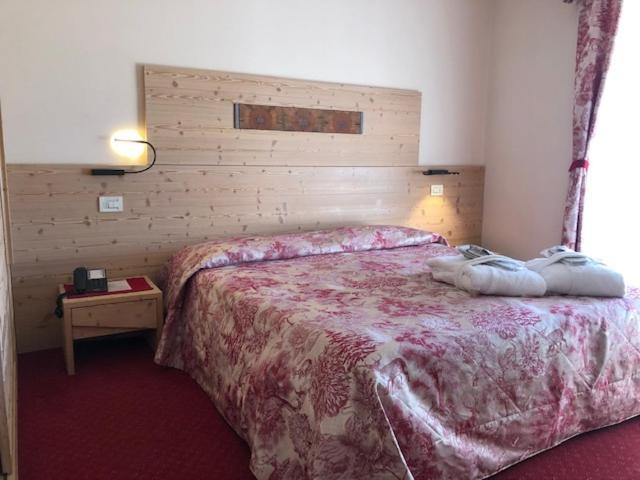 Hotel Paradiso อาเซียโก ภายนอก รูปภาพ
