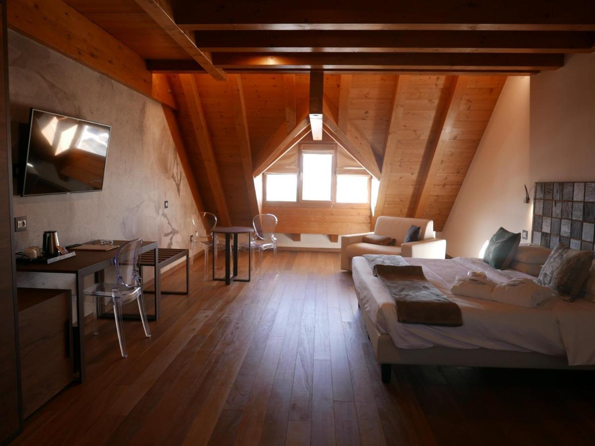 Hotel Paradiso อาเซียโก ภายนอก รูปภาพ