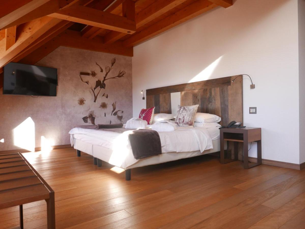 Hotel Paradiso อาเซียโก ภายนอก รูปภาพ